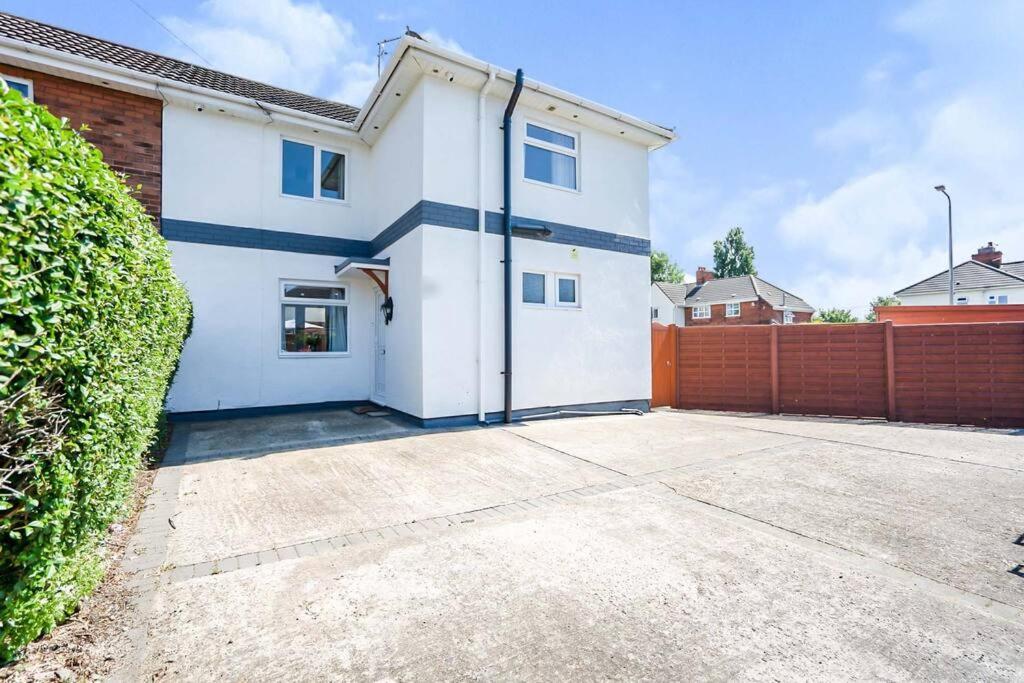 Beautiful 3 Bedroom Home, 10 Minutes Walk To Beach. Cleethorpes Exterior photo